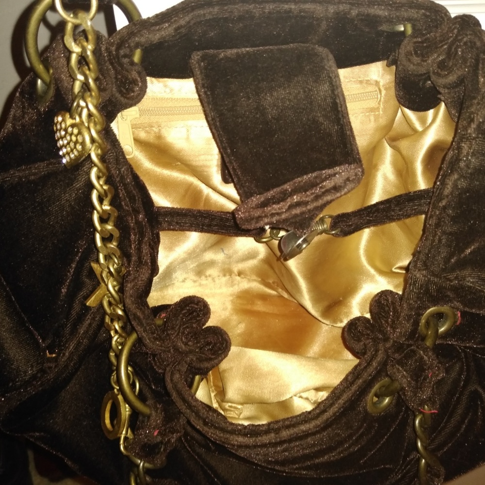 Purse - Picture 2 of 3